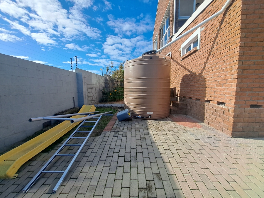 3 Bedroom Property for Sale in Myburgh Park Western Cape